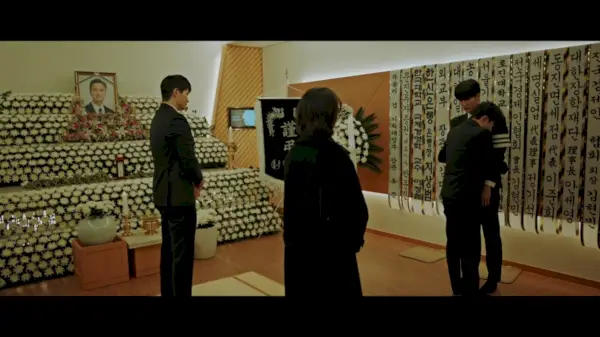 Flex x Cop: Episoden 15–16 (Finale)