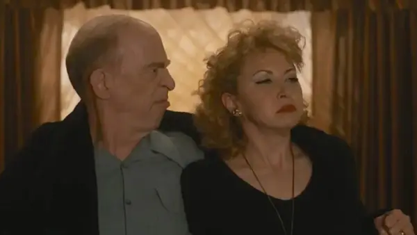 Comment obtenir les stars de Ricarardos J.K. Simmons et Nina Arianda ont confronté la peur de jouer les personnages de la vraie vie | Envelopper la vidéo