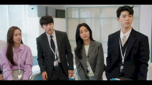 Gaus Electronics: Episodios 11-12 (final)