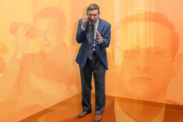 Silla de la empresa reseña de arte