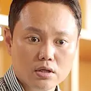 Alors j'ai épousé un Antifan-Kim Min-Kyo.webp