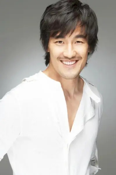 Han Jung Soo