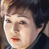 Sœurs révolutionnaires-Lee Bo-Hee.webp