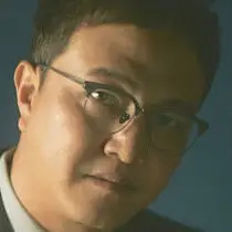 Femme de 9 9 milliards-Jung Woong-In.webp