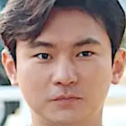 O Rei-Monarca Eterno-C-Kang Ki-Doong.webp