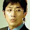 È in servizio-Ha Jung-Woo.webp