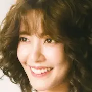 Le troisième charme-Lee Yoon-Ji.webp