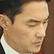 Docteur Avocat-Nam Myung-Ryul.webp