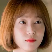 Le paquet-Ha Shi-Eun.webp