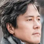 Devemos nos beijar primeiro-Kam Woo-Sung.webp