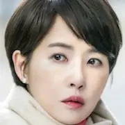 Devemos nos beijar primeiro-Kim Sun-A.webp