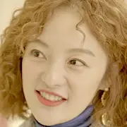 Hiena-KD-Hwang Sur .webp