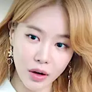 Hiena-Jung Hae-Na.webp