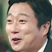 Hiena-KD-Lee Soo-Geun.webp