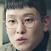 Hiena-KD-Cho Dong-In.webp