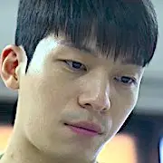 Jogo de lula-Wi Ha-Joon.webp