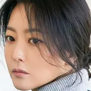 Alice-Kim Hee-Seon1.webp