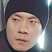 CLOY-TVN-Moon Ba-Rom.webp