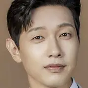 Jovencita y caballero-Ji Hyun-Woo.webp