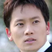 Tutto In-Ji Sung.webp