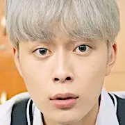 O Grande Xamã Ga Doo-Shim-Yoo Seon Ho.webp