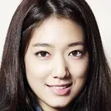Los herederos-Park Shin-Hye.webp