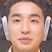 Du bist mein Frühlingslied Ji-Ho.webp