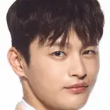 Shopping King Louie-Seo In-Guk.webp