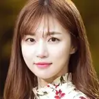 Persona que da felicidad-Ha Yeon-Joo.webp