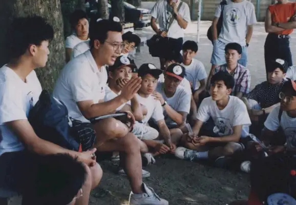 Signore Dinosaur2.webp