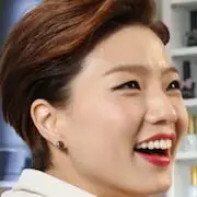 A Dynamite Family-Ahn Young-Mi.webp