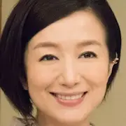 Essende Frauen-Kyoka Suzuki.webp