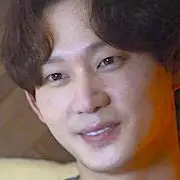 Muévete al cielo-Kwon Soo-Hyun.webp