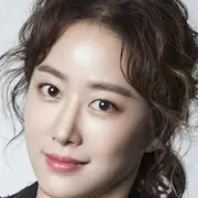 Falsify (Drame coréen)-Jeon Hye-Bin.webp