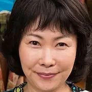 Meio Azul-Nobue Iketani.webp