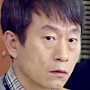 Étranger-S2-Choi Gyo-Sik.webp