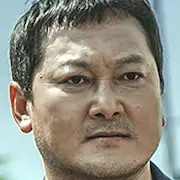 Undercover-Drame coréen-Jeong Man-Sik.webp