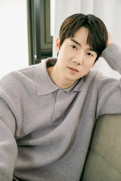 Yoo Yeon-Seok
