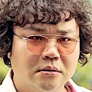 Detetive Zumbi-Tae Hang-Ho01.webp