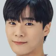 Moment bei Eighteen-Moon Bin.webp