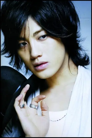 Jin akanishi.webp