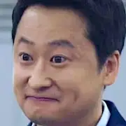 Dottor Detective-Shin Dam-Soo.webp