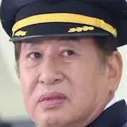 Die gute Hexe – Kim Yong-Geon.webp