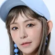 Irmãs felizes-Shim Yi-Young.webp