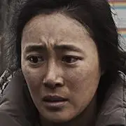 Versteckspiel-Mond Jung-Hee.webp