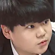 365-Repite el año-Kim Do-Yeob.webp