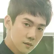 Doctor romántico, maestro Kim-Yoo Yeon-Seok.webp