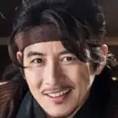 Die Blume im Gefängnis-Ko Soo.webp