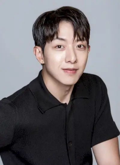 Lee Jung Shin