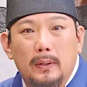 Geheimer königlicher Inspektor und Joy-Kim Ki-Nam.webp